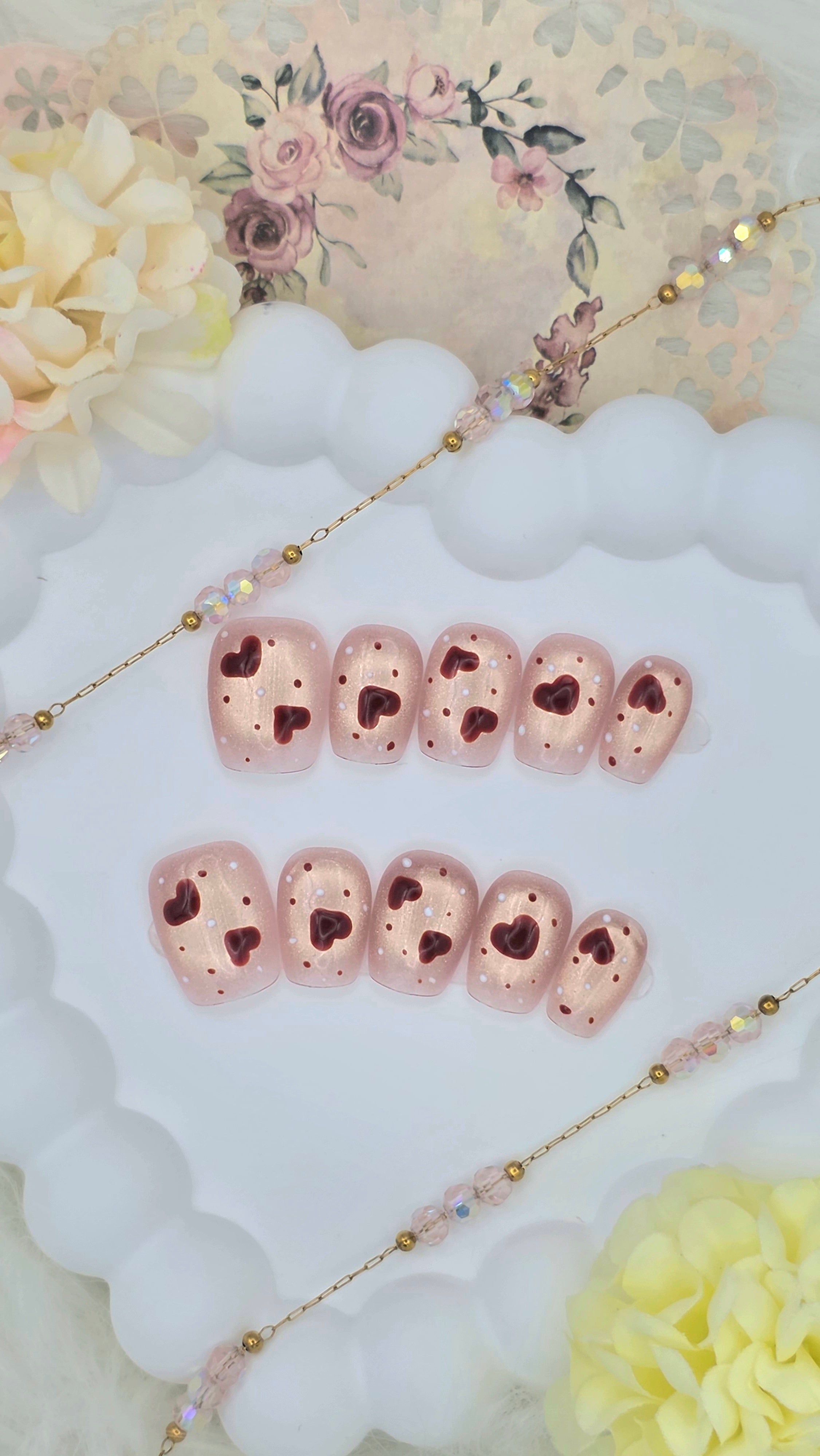 Cat Eye Heart Press On Nails – Short Valentine Gel Nails with Pink Shimmer & Prep Kit | Cute Love Design